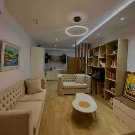 Lejlighed Lovely Modern In Durrës